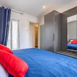 Sleek & Stylish 2Br Accommodation With Large Private Terrace - Close To Saint Julian\'S & Tigne Shopping Mall