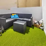 Sleek & Stylish 2Br Accommodation With Large Private Terrace - Close To Saint Julian\'S & Tigne Shopping Mall